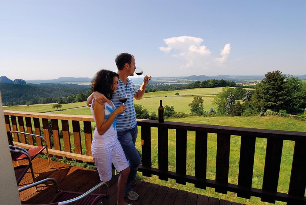 Panorama-Apartments Weinberghaus Mittelndorf Zewnętrze zdjęcie